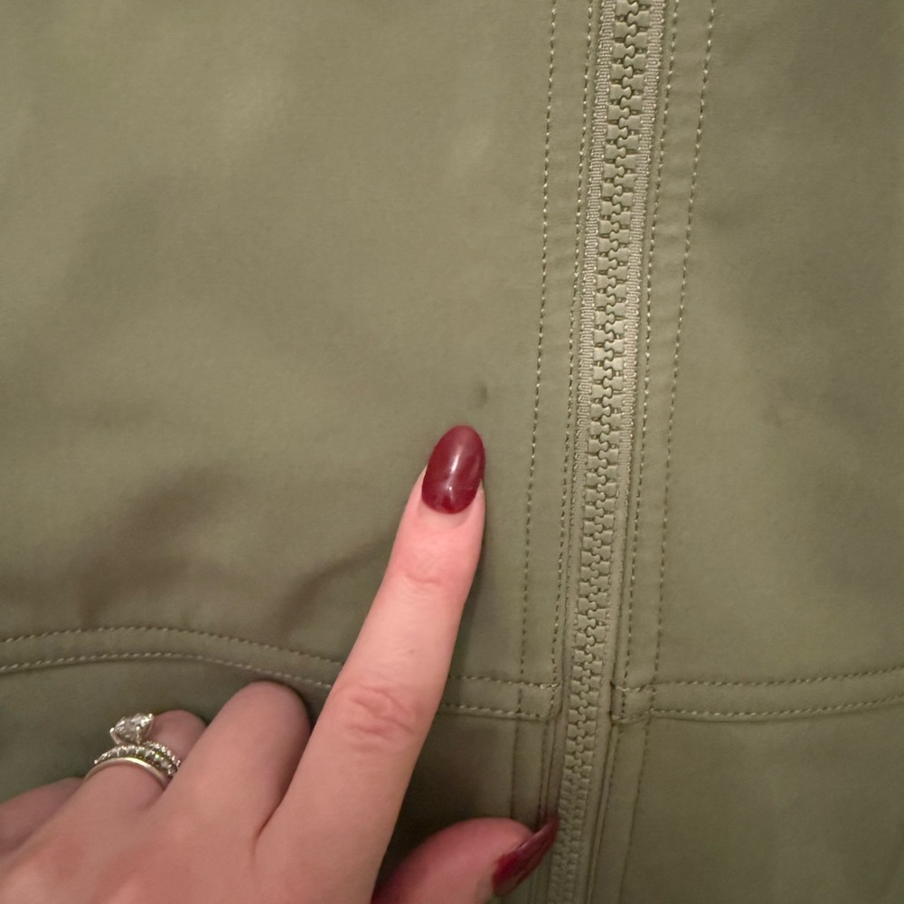 Patagonia Sage Green Performance Jacket - Picture 12 of 14